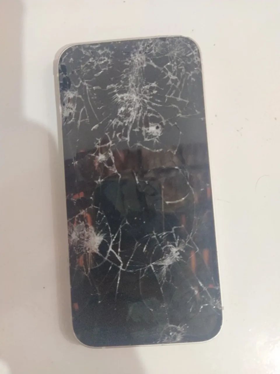 iPhone 13 para tirar peça  - Foto 3