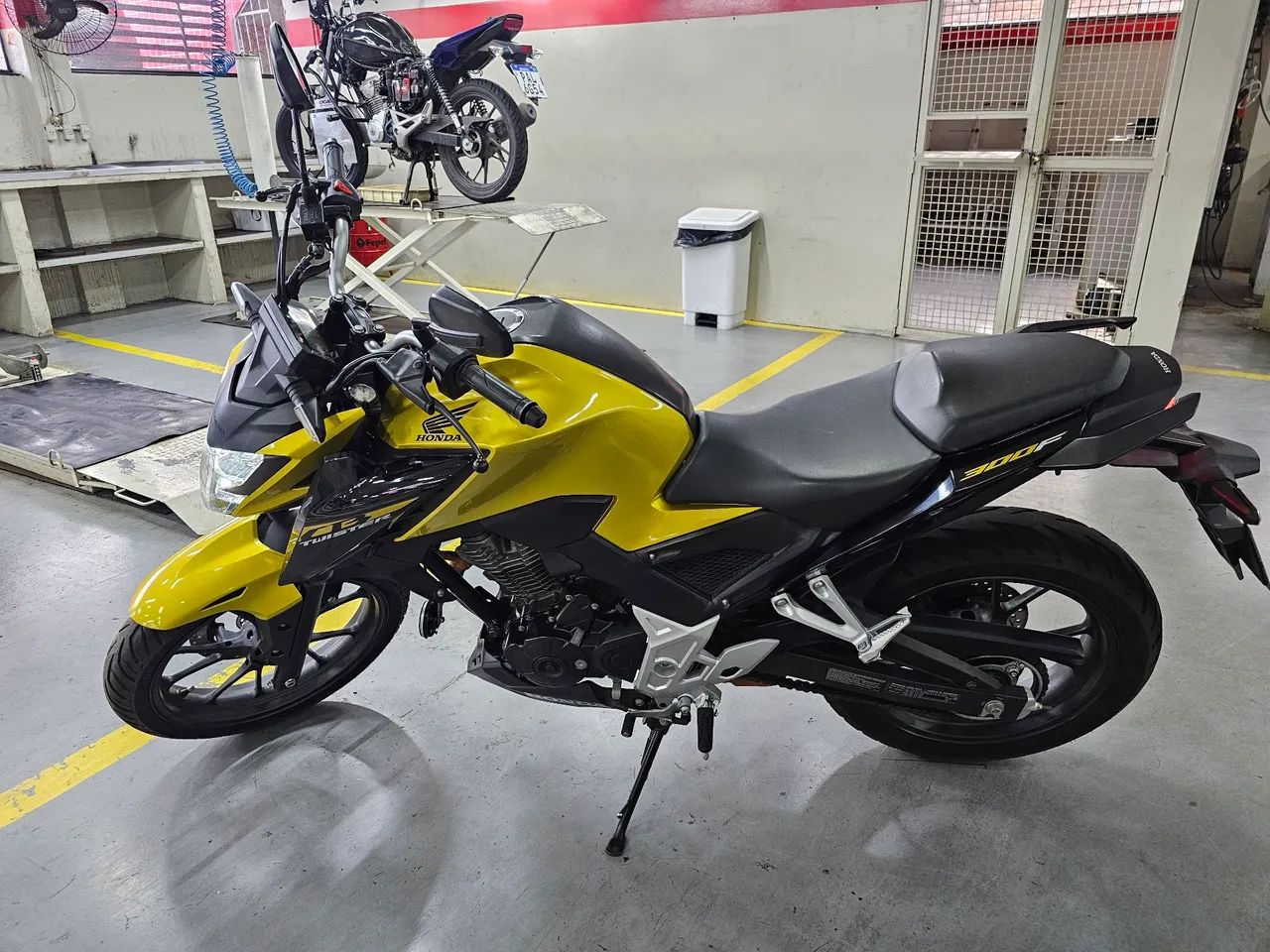 CB300 ABS 2024/2024 - Foto 3