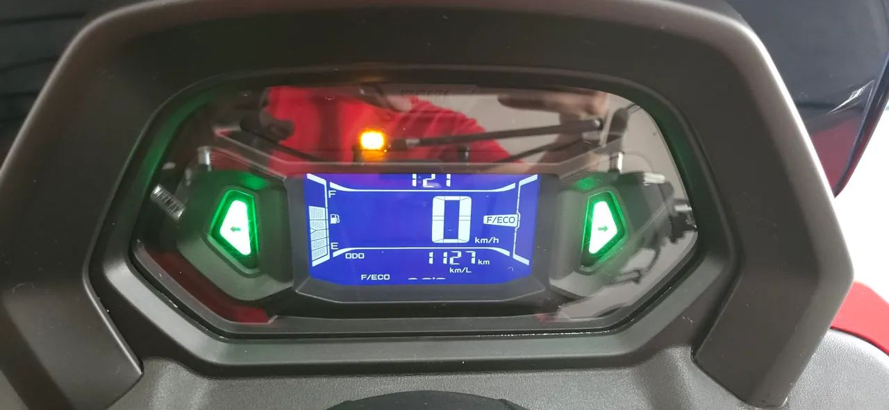 Nmax ABS Connected 2026 - Vermelha - Foto 5