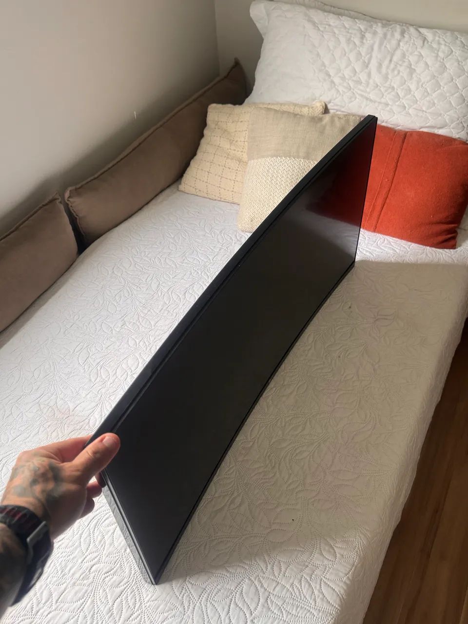 Monitor LG 34 Ultrawide Curvo 144Hz - Foto 4