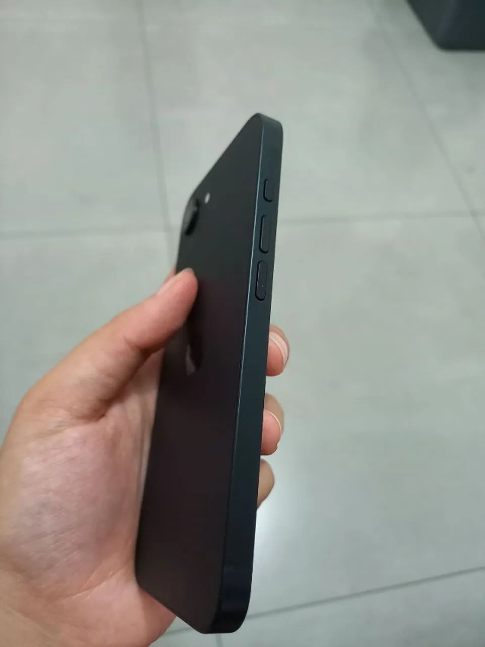iPhone 16e preto 128GB - Foto 5