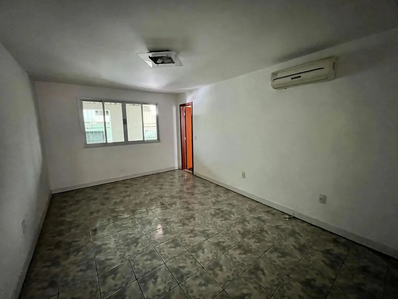 Oportunidade Comercial  - Foto 2
