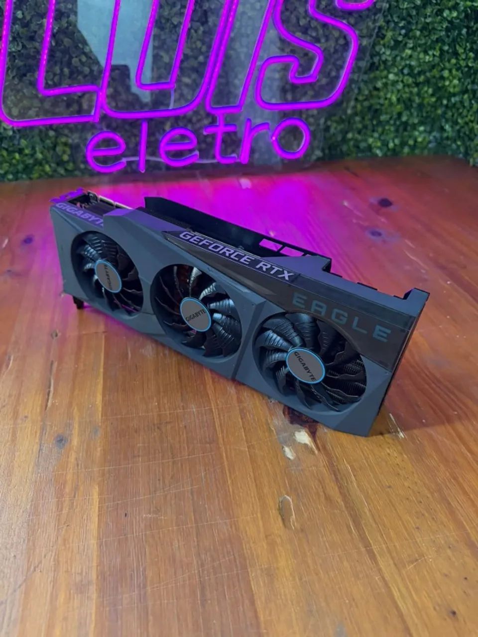 Gigabyte RTX 3090 24GB Eagle - Foto 5