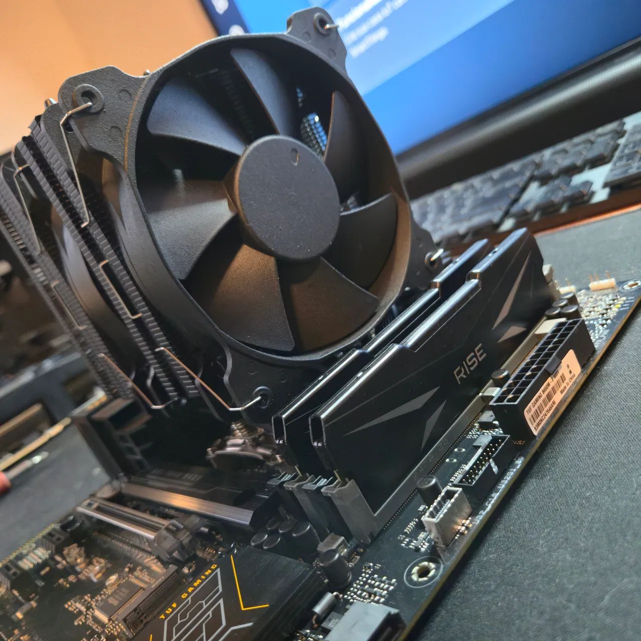 Kit Ryzen 9 + 32gb + ssd + Cooler ( 7900x + b650)  - Foto 2