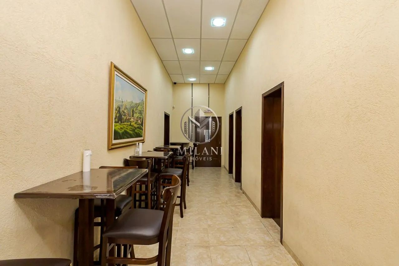 Imóvel comercial com ampla testada e excelente visibilidade na Av. Manoel Ribas - Foto 5