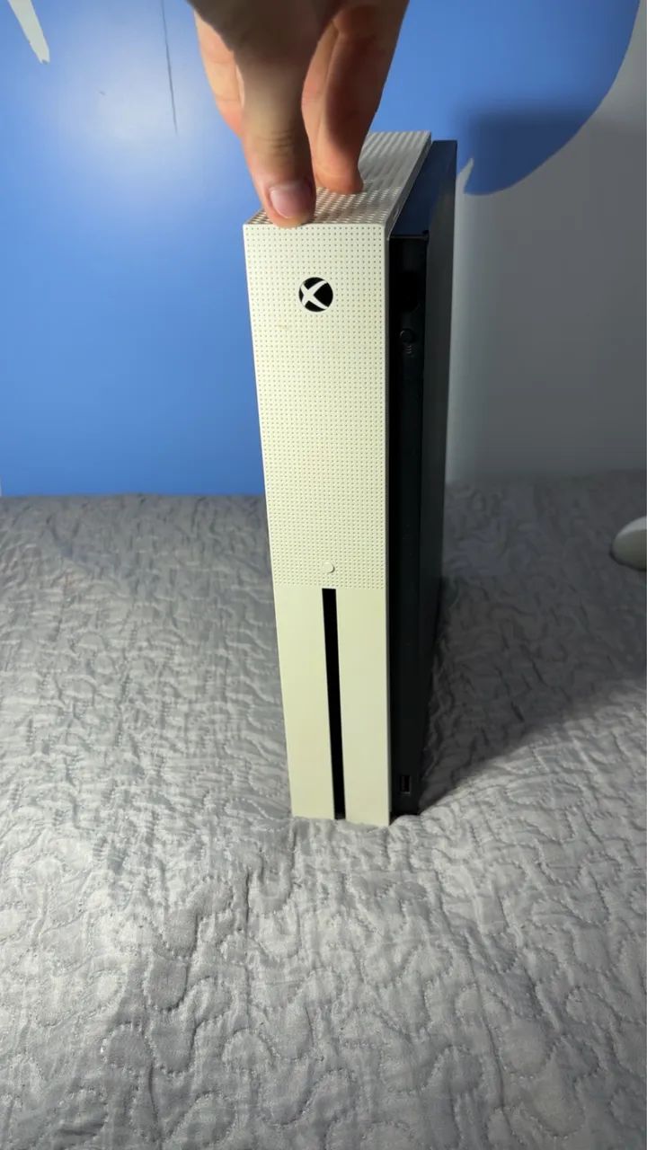 Xbox One S 1TB - Foto 3