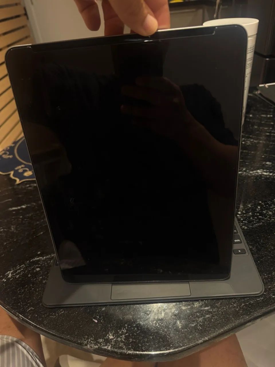 iPad Pro 12,9 M2 6th generation 2024 - 128GB + Magic Keyboard Apple - Impecável - Foto 3