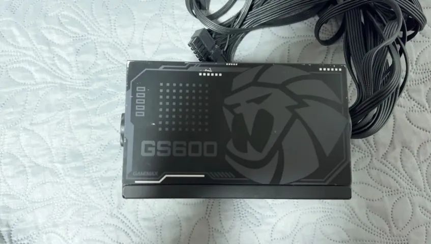 Fonte Gamemax GS600 600w - 80 Plus White - Foto 3