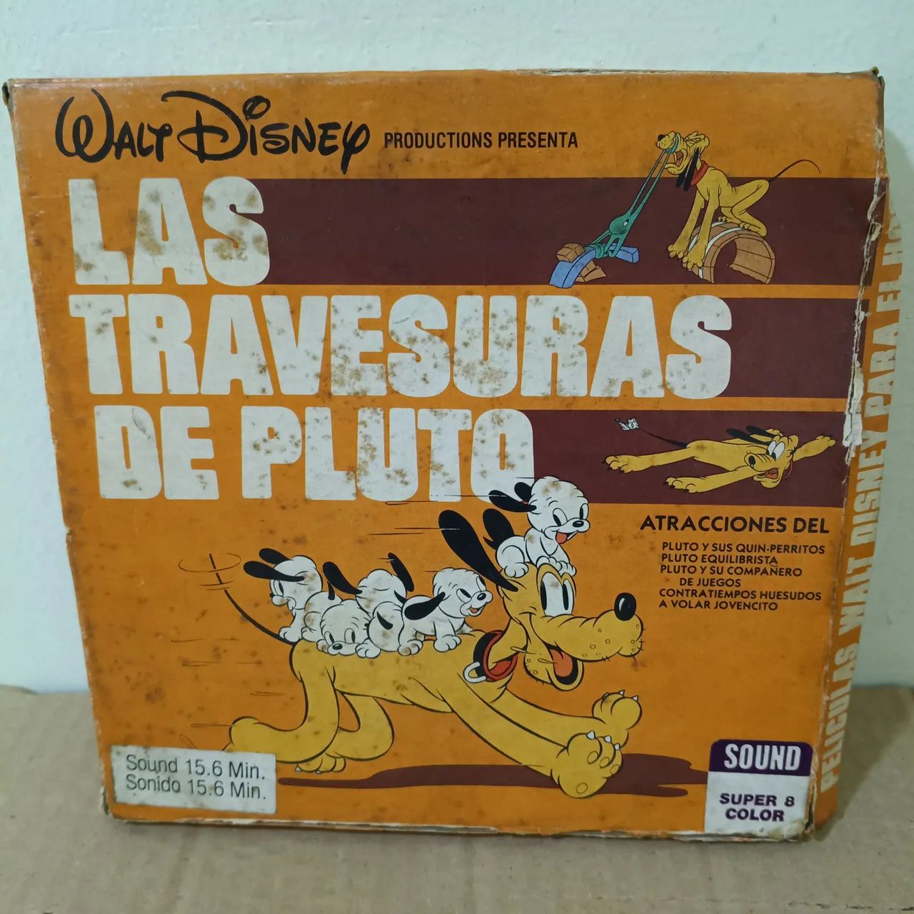 SUPER 8 AS TRAVESSURAS DE PLUTO 