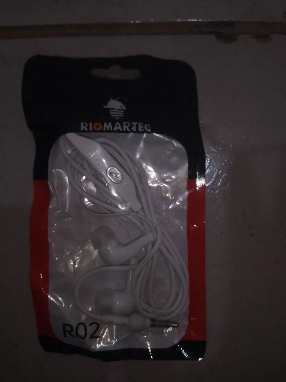 Fone de ouvido com fio -R$10- Porto velho