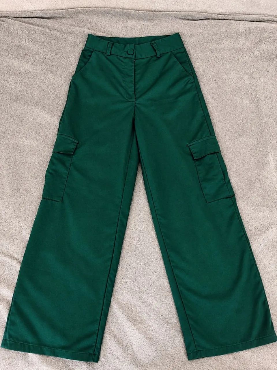 Calça Pantalona Feminina Verde.