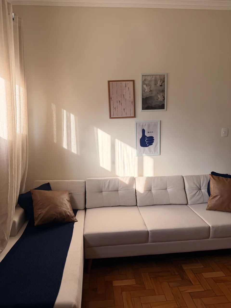 Sofá 4 lugares com chaise do lado esquerdo 