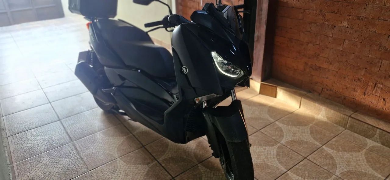Xmax perfeito estado 
