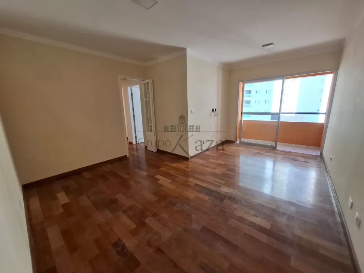Apartamento - Edifício Vale do Luar - Floradas de São José - 3 Dormitórios - 68m².