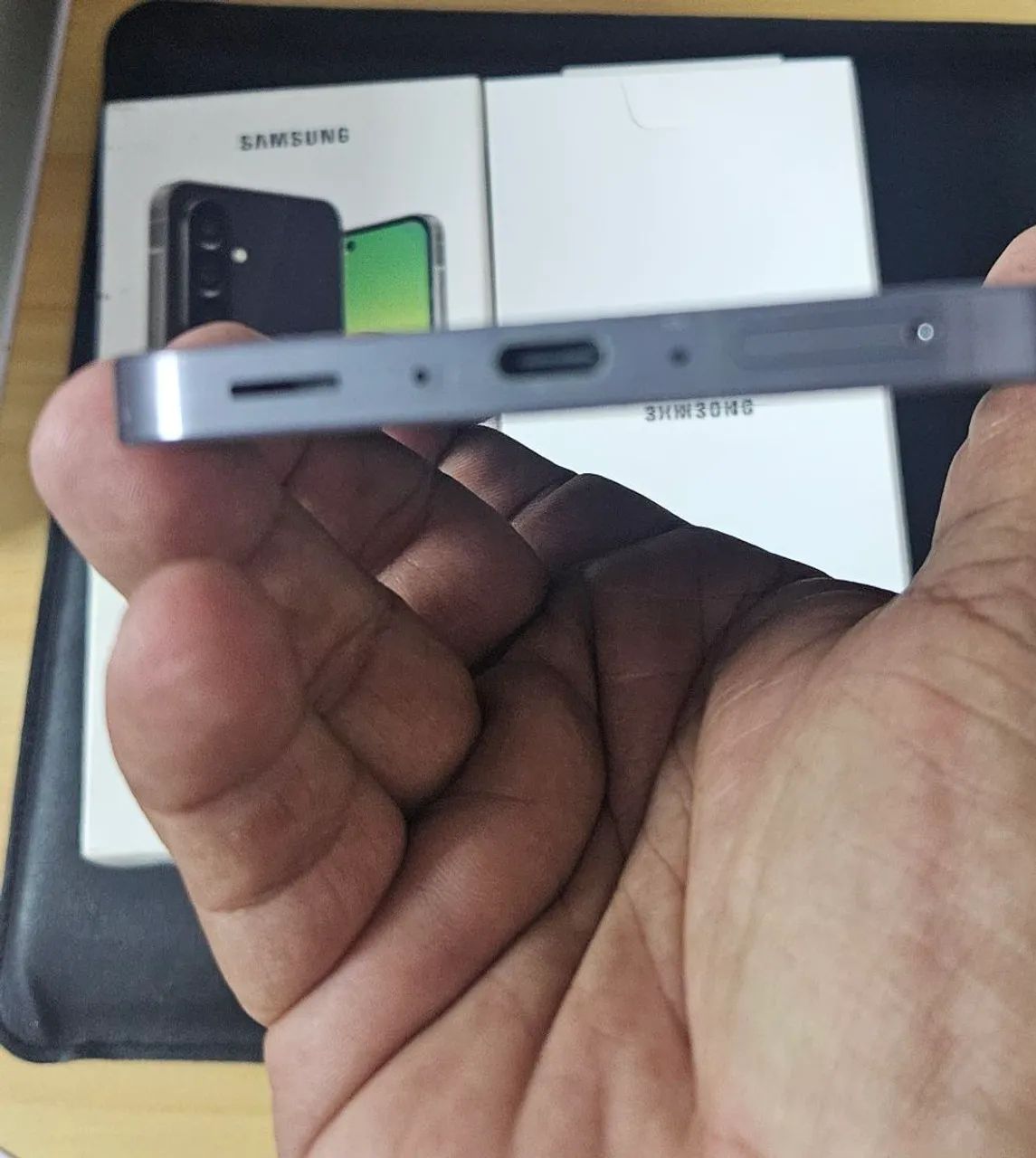 Vendo Celular A56 5g sem marcas de usos - Foto 5