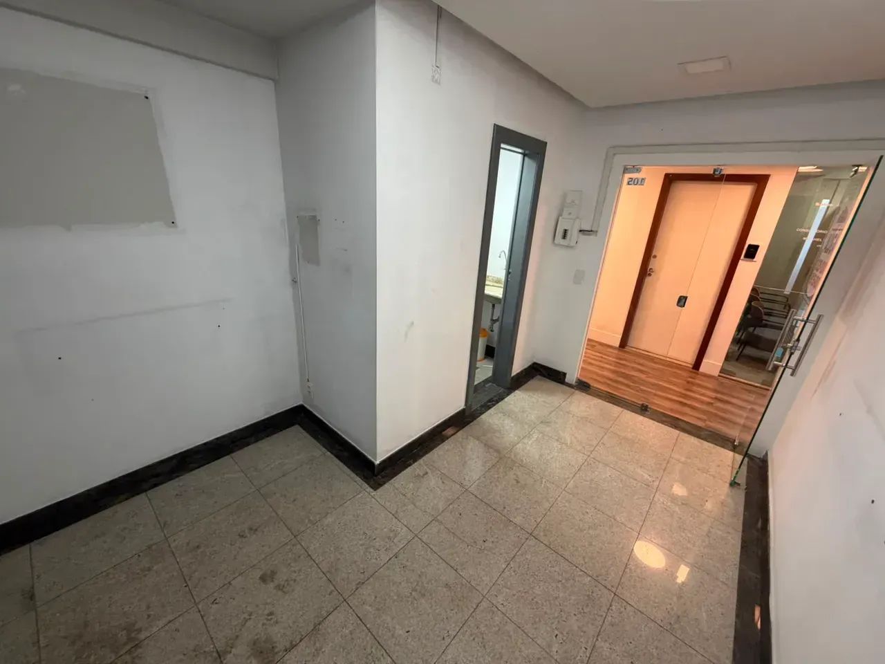 Sala Comercial Para locação Santa Lúcia - Vitória - ES - Foto 3