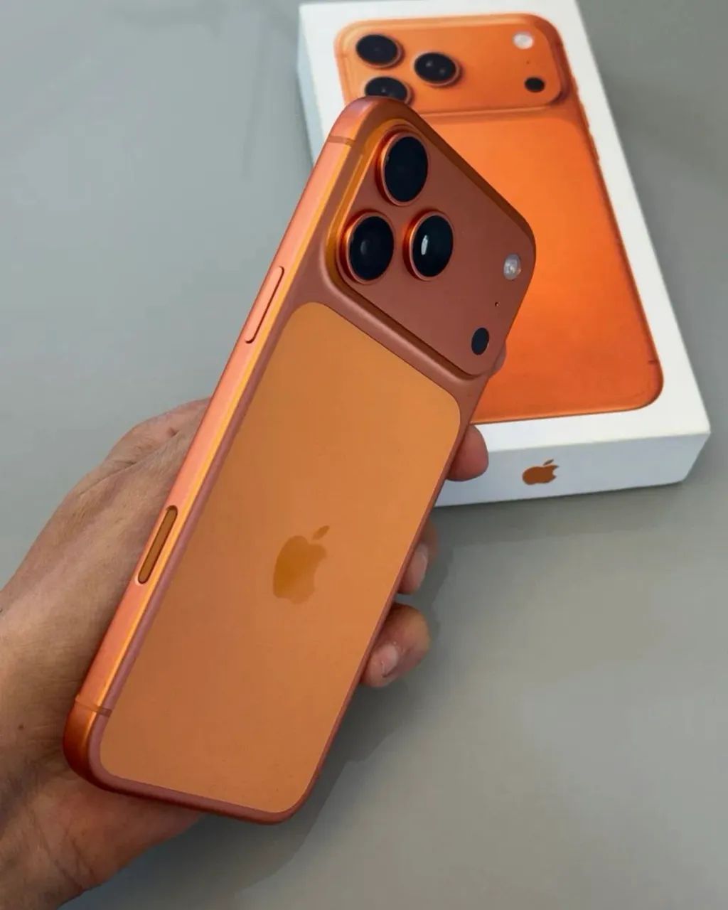 iPhone 17 Pro Max 512GB Laranja - Foto 4