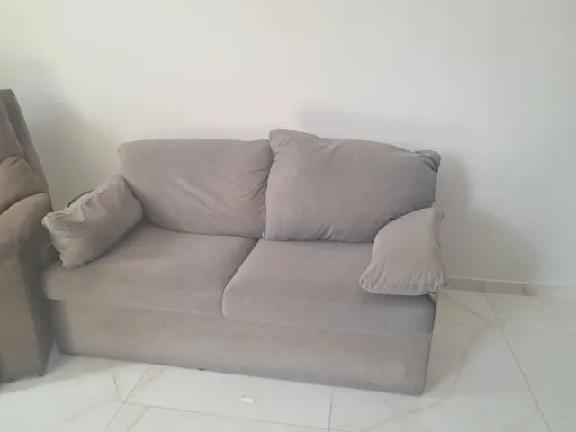 sofá-cama compacto de 2 lugares
