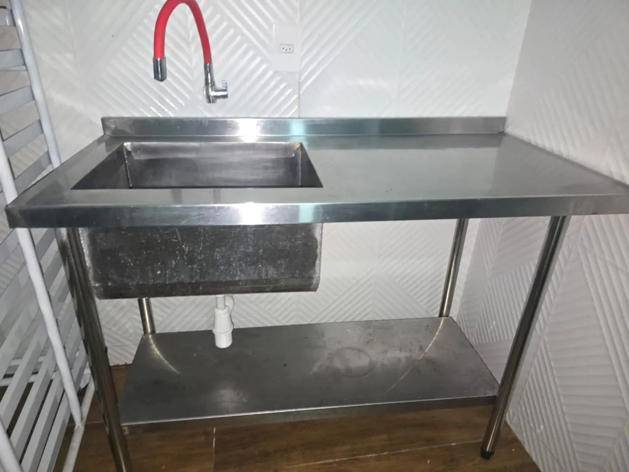 1 Bancada mas Mesa Pia por - Foto 3