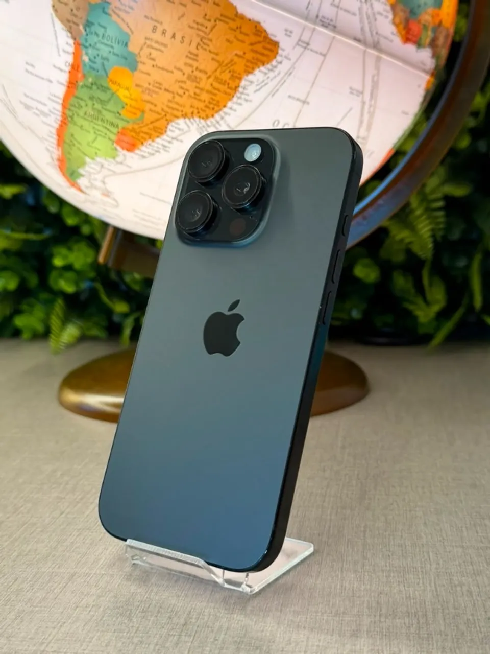 iPhone 15 Pro Max 256GB - Lindo demais, todo original - Até 18x