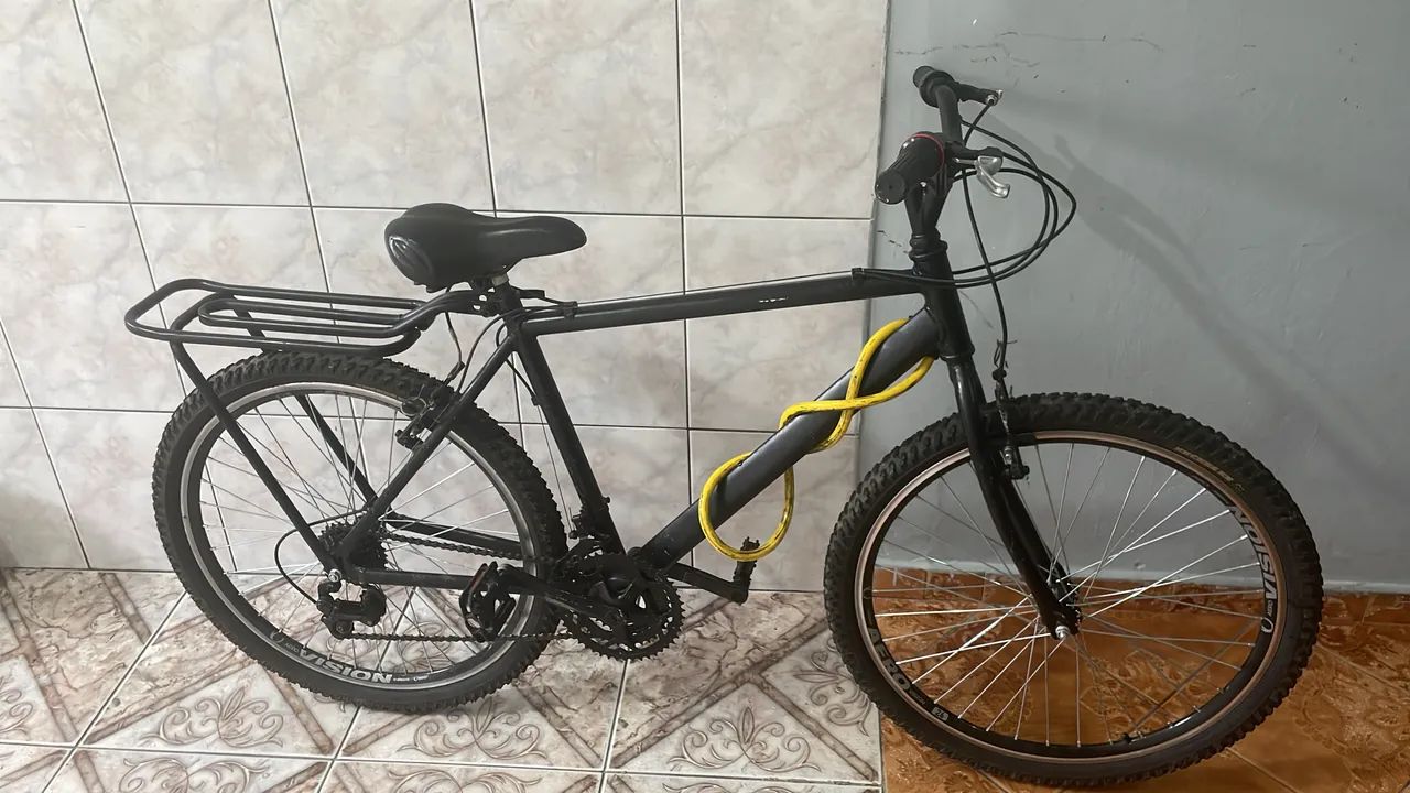 bicicleta aro 26 preta - Foto 2