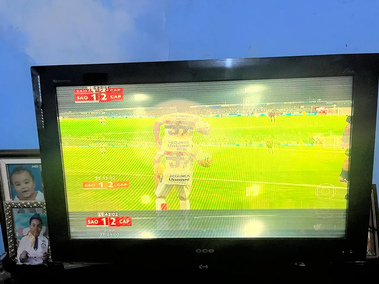 Vende-se Tv