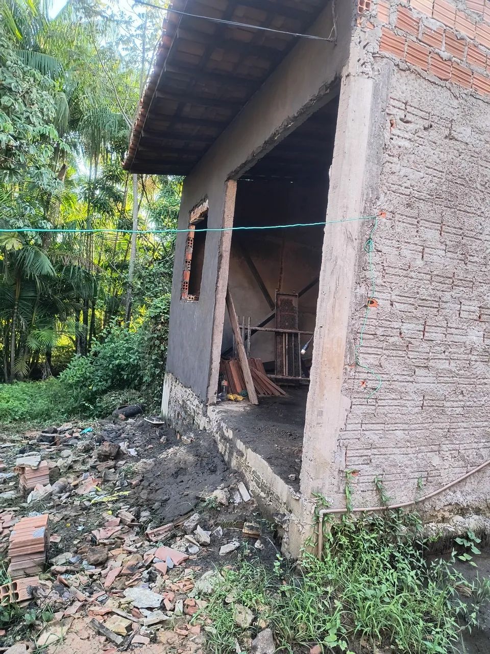 Vendo casa em construção no bairro gapara  - Foto 2