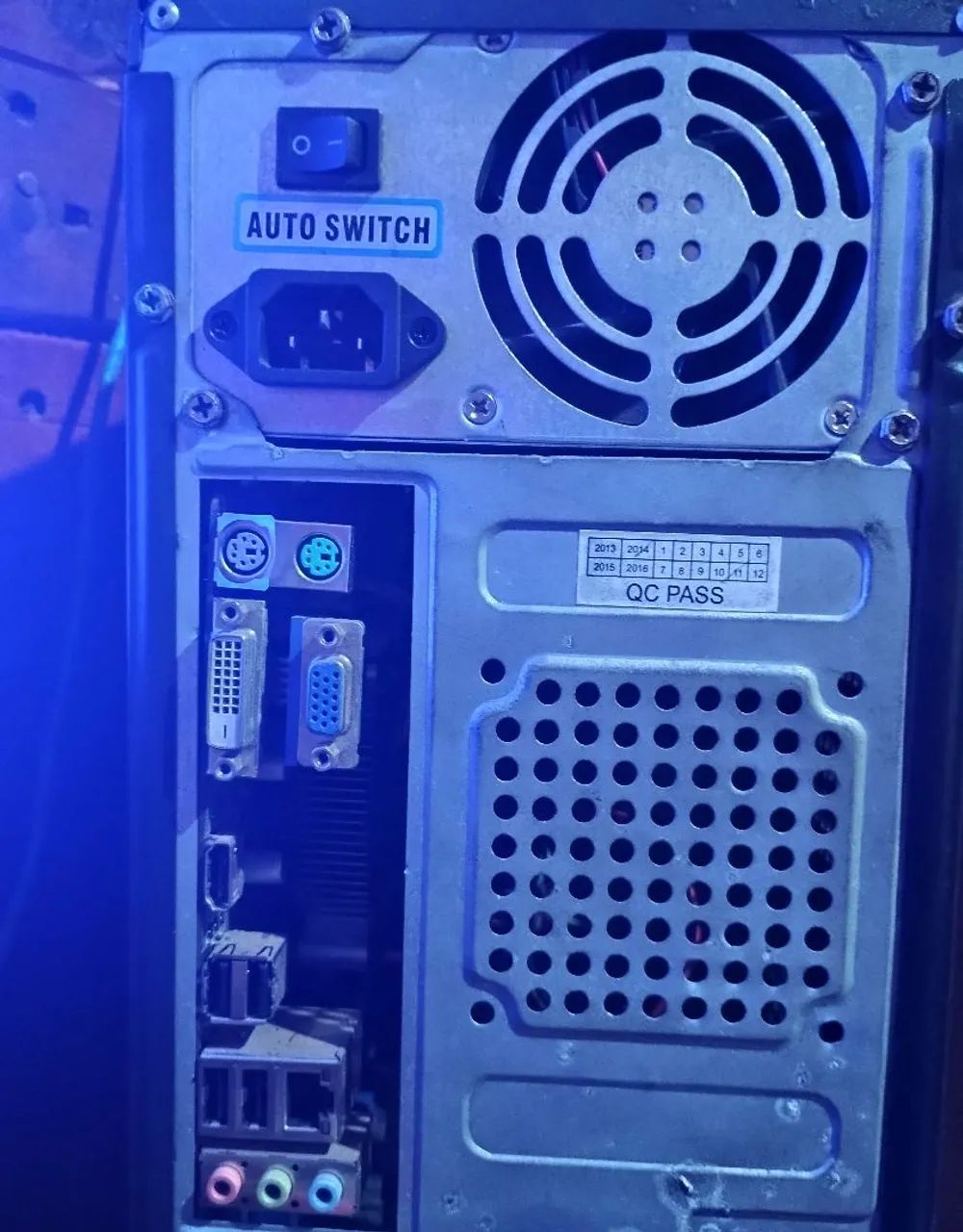 Cpu i3 4 de RAM  - Foto 2