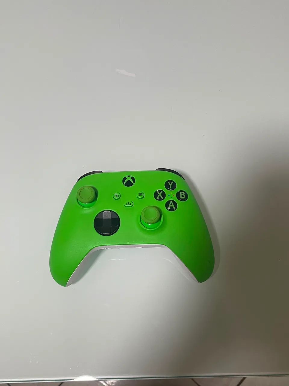 Vendo Xbox One ,2 controles  - Foto 3
