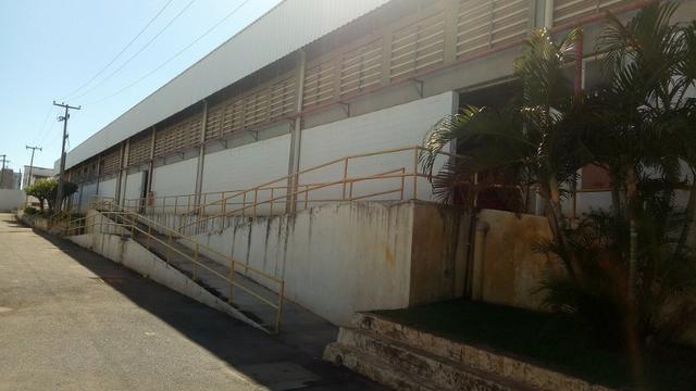 Oportunidade. Galpão de 6.830m², área total 13.921m² em área nobre de Juazeiro do Norte/CE - Foto 2