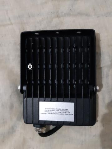 Vendo refletor 30w Led - Foto 3
