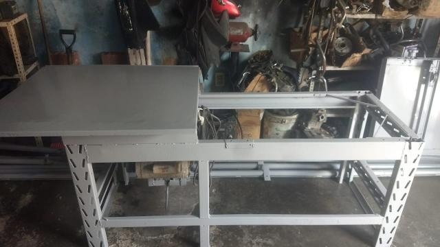 Mesa para cortar madeira (PREÇO A NEGOCIAR) - Foto 3