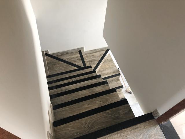 Casa Duplex 100m com duas suites - Toda em Porcelanato - NOVA - Foto 10