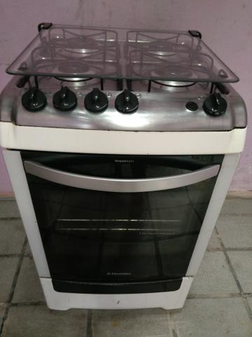 Vendo fogão Electrolux