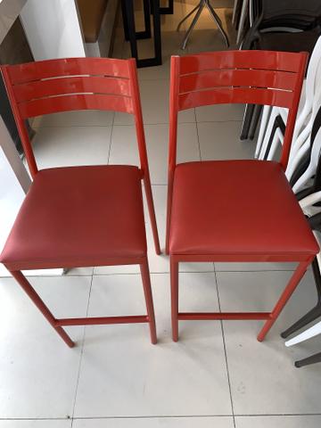 Conjunto de bancos altos e mesa - Foto 3