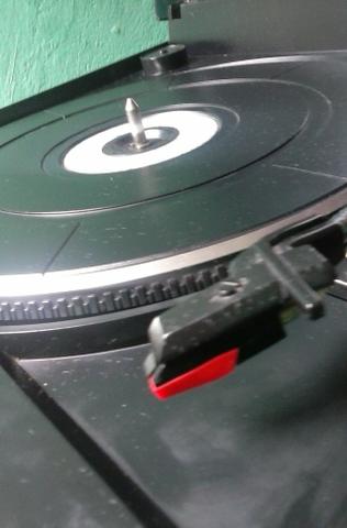 Só Pra Quem Gosta de Vinil! Som Phillips 3em1 leia descrição - Foto 2