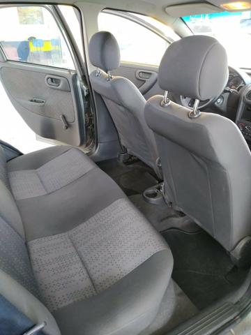 GM Corsa 1.4 Max 2011 - Foto 6