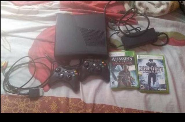 Vendo ou troco Xbox 360