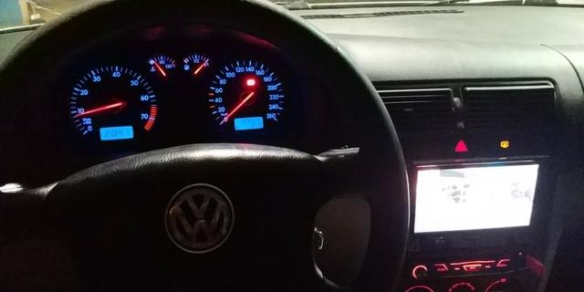 Vendo ou troco Golf 1.6 2000 Completo + Susp Ar + Legalizado - Foto 8