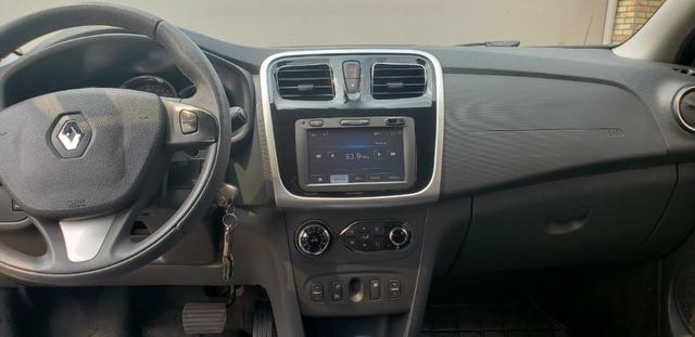Renault Sandero - Foto 11