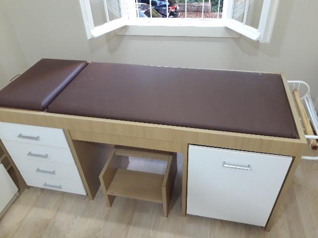 2 Macas Com Balcão Fixa Para Consultório - Foto 2
