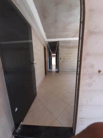 Casa e terreno (lote) com 5 quartos, 3 suítes, ótima localização, aquecimento solar - Foto 7