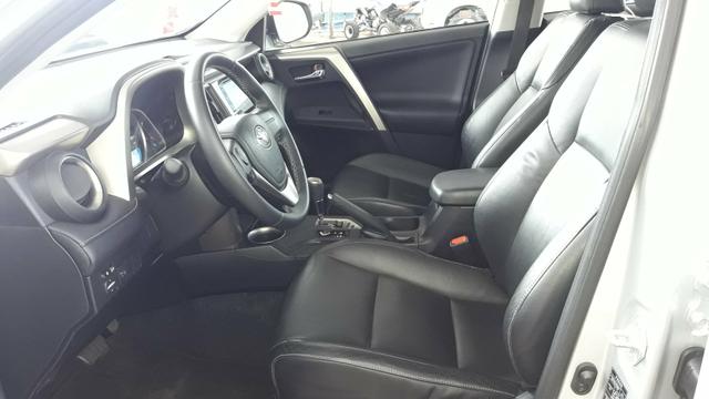 Rav4 2.0 14/15 4x2 flex automático. top de linha. ligar * # jean - Foto 9