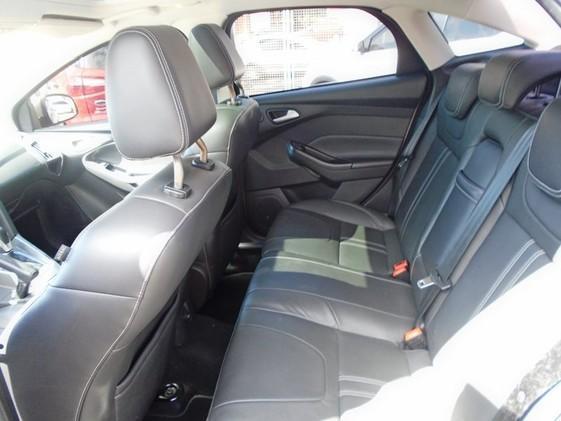 FOCUS Focus Sed. TI./TI.Plus 2.0 16V Flex Aut - Foto 6