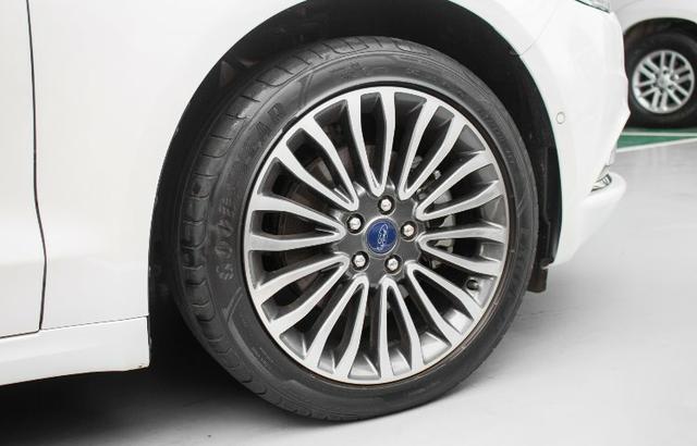 Fusion AWD ABAIXO FIPE - Foto 13