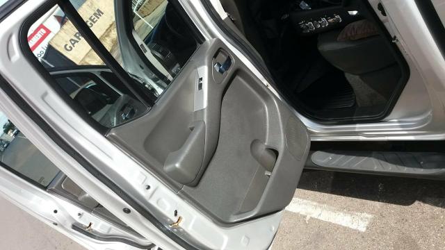 Frontier 4x4 automática 190 cv couro - Foto 4