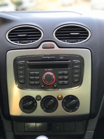Ford Focus 1.6 gl 4P - Foto 3