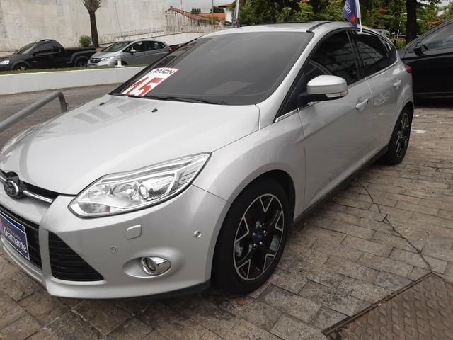 Focus 2015 Titanium Oportunidade Raion Barra