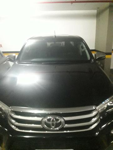 Vendo Hilux SRX, Diesel, 4x4, 2016, 30.000 Km originais - Foto 3