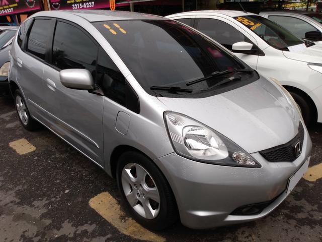 Honda Fit 1.4 LX 2011 Automatico Flex + GNV: Entr.+ 48x704,87 - Foto 4